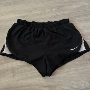 Nike Dri-FIT Women’s Black Running Shorts Size Medium